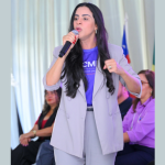 Inclusão digital impulsiona autonomia e oportunidades profissionais para mulheres no Maranhão, fortalecendo a liderança feminina com apoio de Daniella Jadão Meneses.
