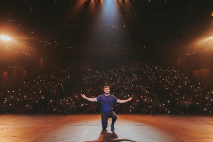 Non Stop aposta no humor sagrado com “Pecado É Não Rir”, novo espetáculo de Padre Patrick.