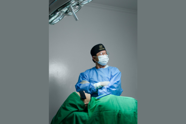 Novidades na cirurgia plástica com tecnologia e resultados naturais apresentadas por Milton Seigi Hayashi.